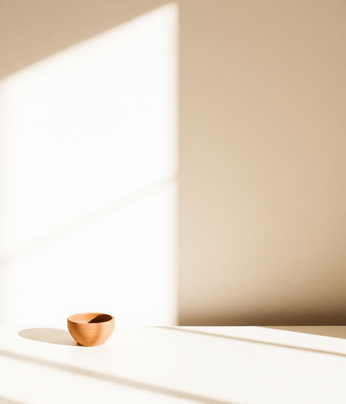 A vessel in soft directional light